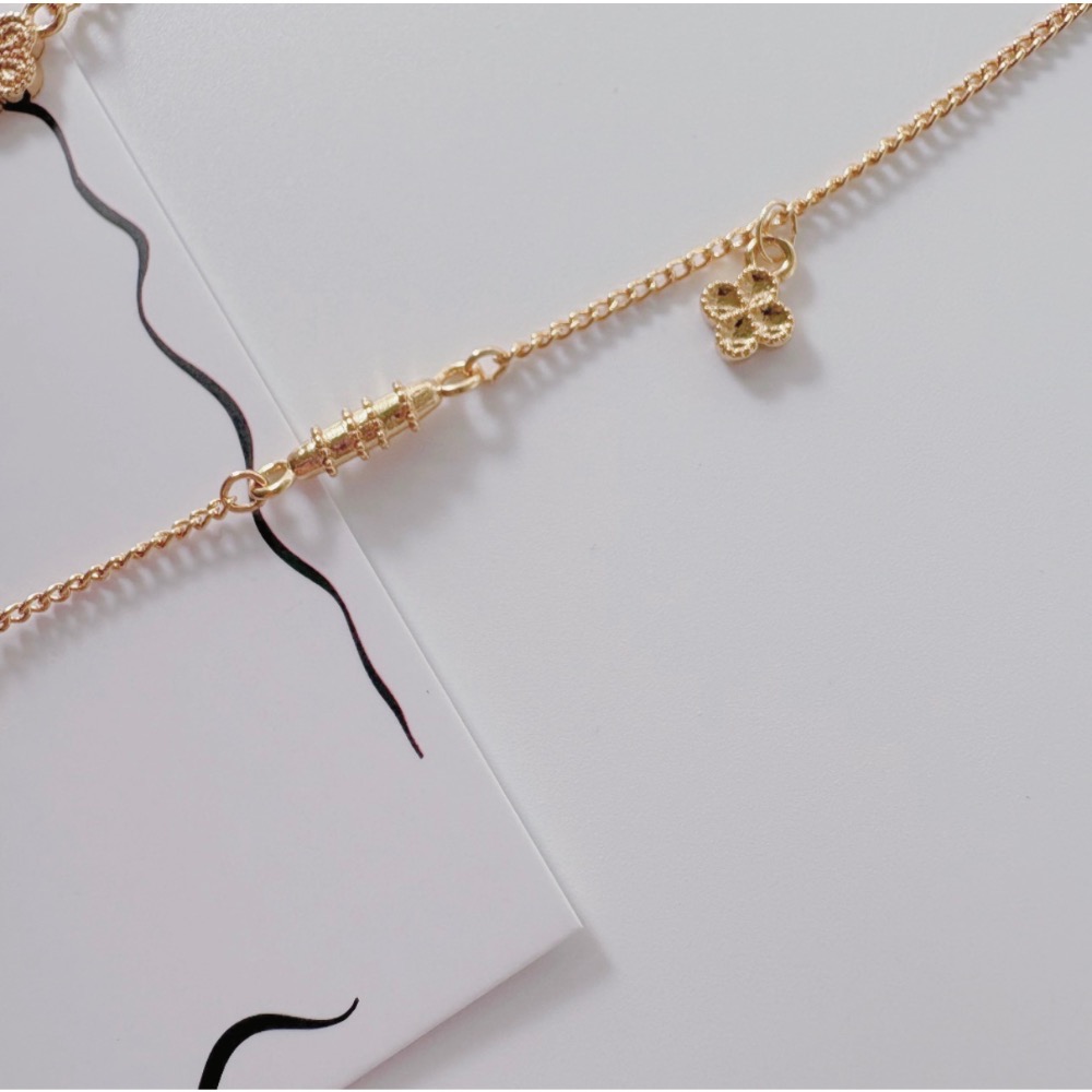 𝓨𝓪𝓷𝓰𝓑𝓲🕊️招好運【18K真金電鍍】【繁花幸運草流蘇平安鎖項鍊】 Y946-細節圖8