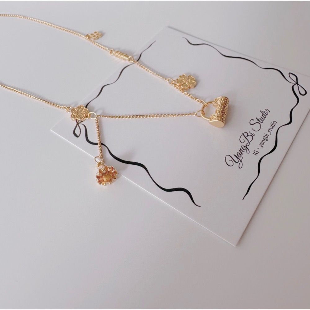 𝓨𝓪𝓷𝓰𝓑𝓲🕊️招好運【18K真金電鍍】【繁花幸運草流蘇平安鎖項鍊】 Y946-細節圖9