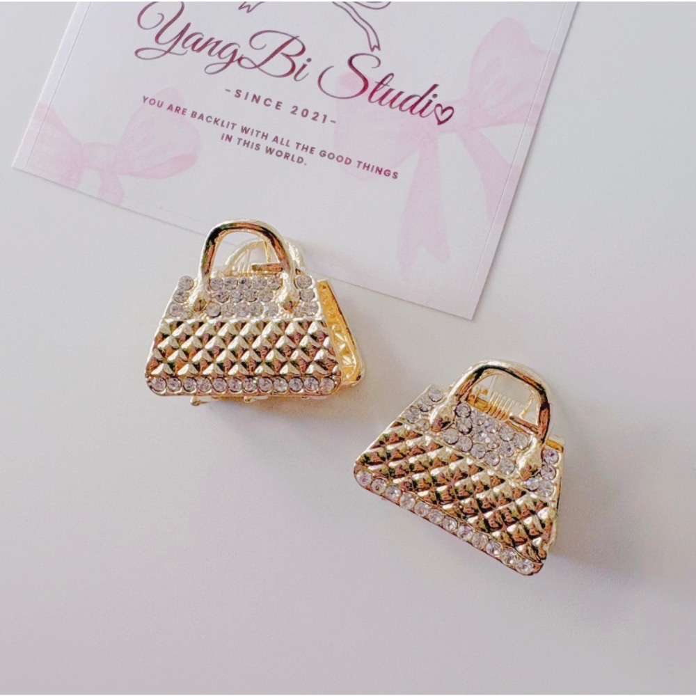 𝓨𝓪𝓷𝓰𝓑𝓲🕊️韓國精品排鑽菱格包包小抓夾 側邊夾 瀏海夾 日常約會必備 V470-細節圖3