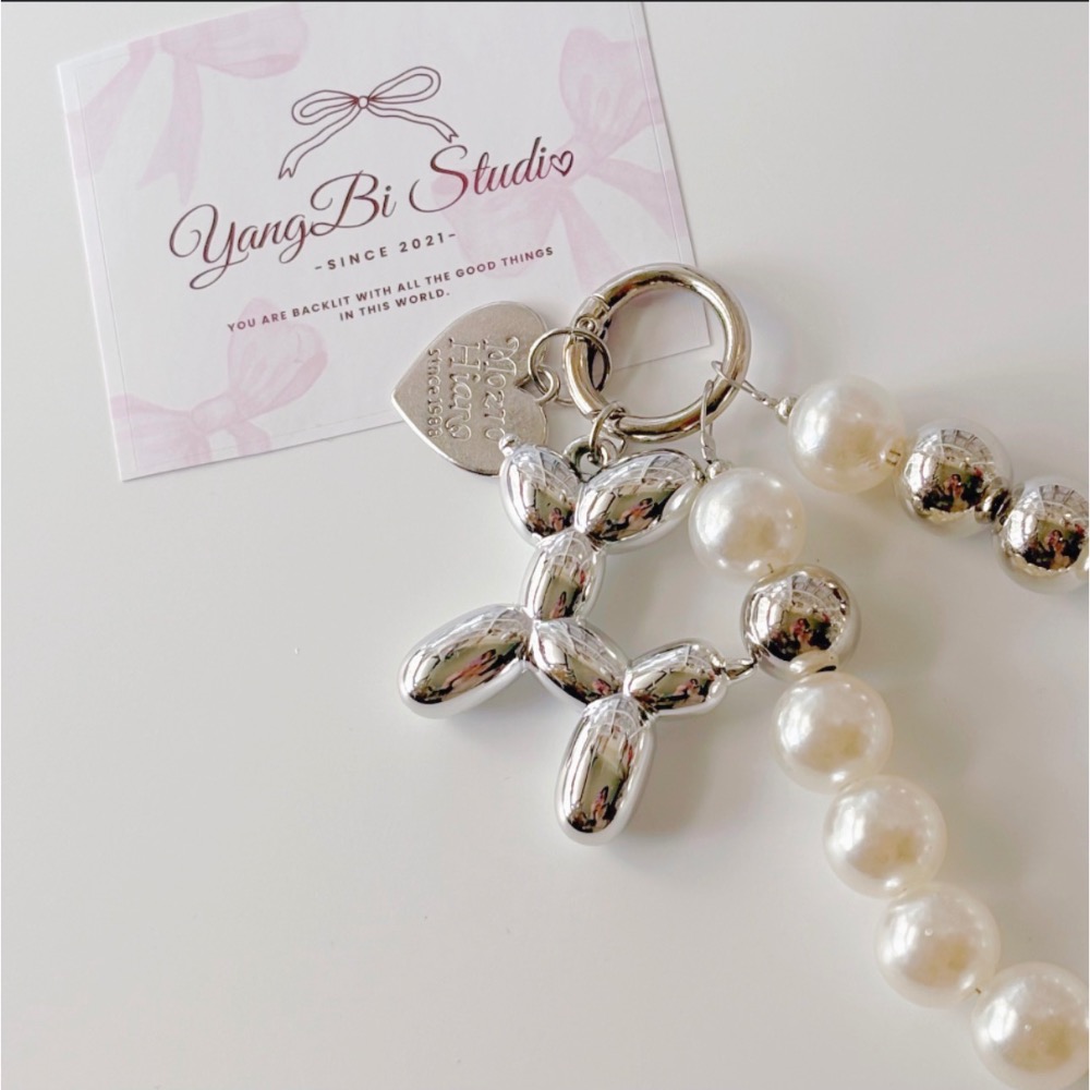𝓨𝓪𝓷𝓰𝓑𝓲🩰【氣球狗愛心珍珠吊飾】氣質包包掛件｜手機吊飾｜鑰匙圈 C74-細節圖7