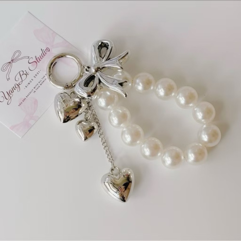 𝓨𝓪𝓷𝓰𝓑𝓲🩰仙女必備【甜美珍珠愛心蝴蝶結吊飾】氣質包包掛件｜手機掛繩｜鑰匙圈 C75-細節圖4