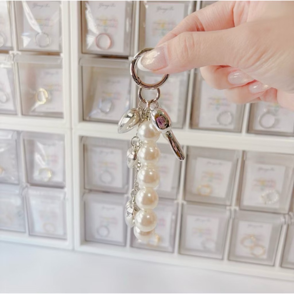 𝓨𝓪𝓷𝓰𝓑𝓲🩰仙女必備【甜美珍珠愛心蝴蝶結吊飾】氣質包包掛件｜手機掛繩｜鑰匙圈 C75-細節圖9