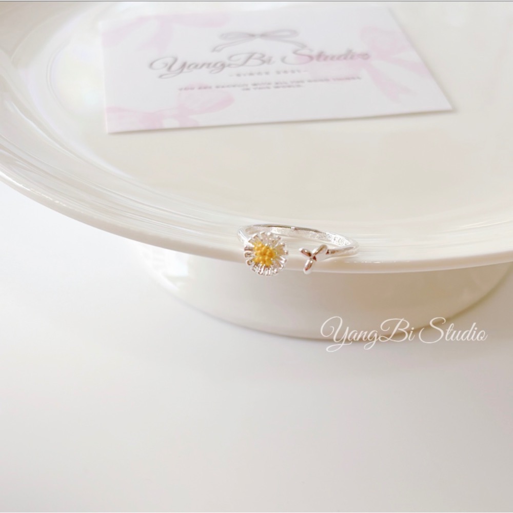 𝓨𝓪𝓷𝓰𝓑𝓲🕊️【小雛菊花朵嫩芽戒指】 Y955 GD小雛菊-細節圖2