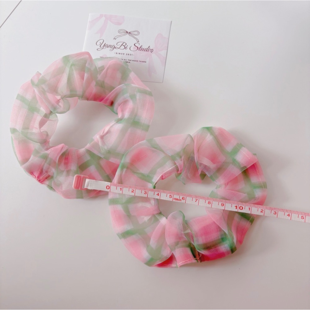 𝓨𝓪𝓷𝓰𝓑𝓲✨買一送一✨韓國歐根紗格紋網紗大腸圈 V480-細節圖9