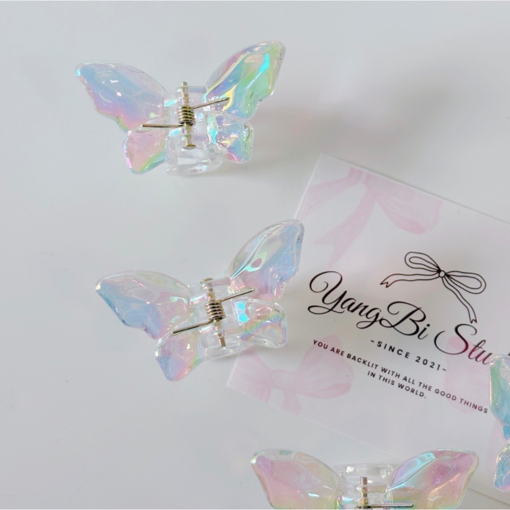 𝓨𝓪𝓷𝓰𝓑𝓲🕊️人魚姬光 蝴蝶絢彩霓虹中抓夾 鯊魚夾 瀏海夾 邊夾 碎髮夾 V512-細節圖3