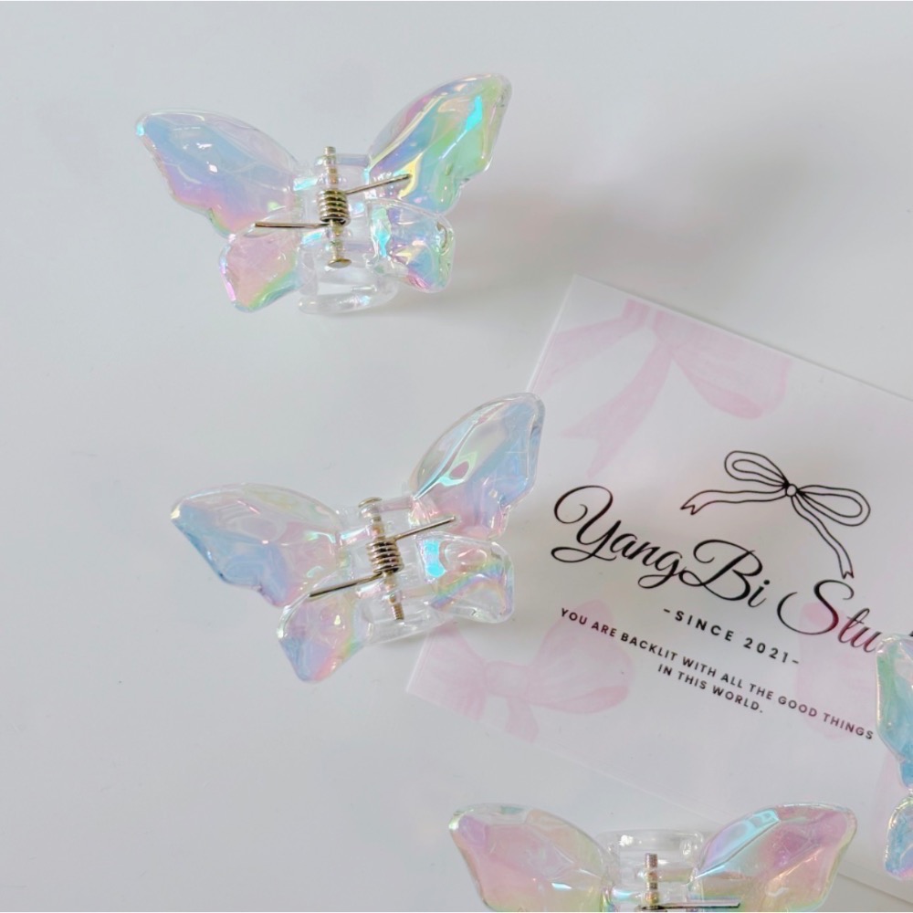 𝓨𝓪𝓷𝓰𝓑𝓲🕊️人魚姬光 蝴蝶絢彩霓虹中抓夾 鯊魚夾 瀏海夾 邊夾 碎髮夾 V512-細節圖3