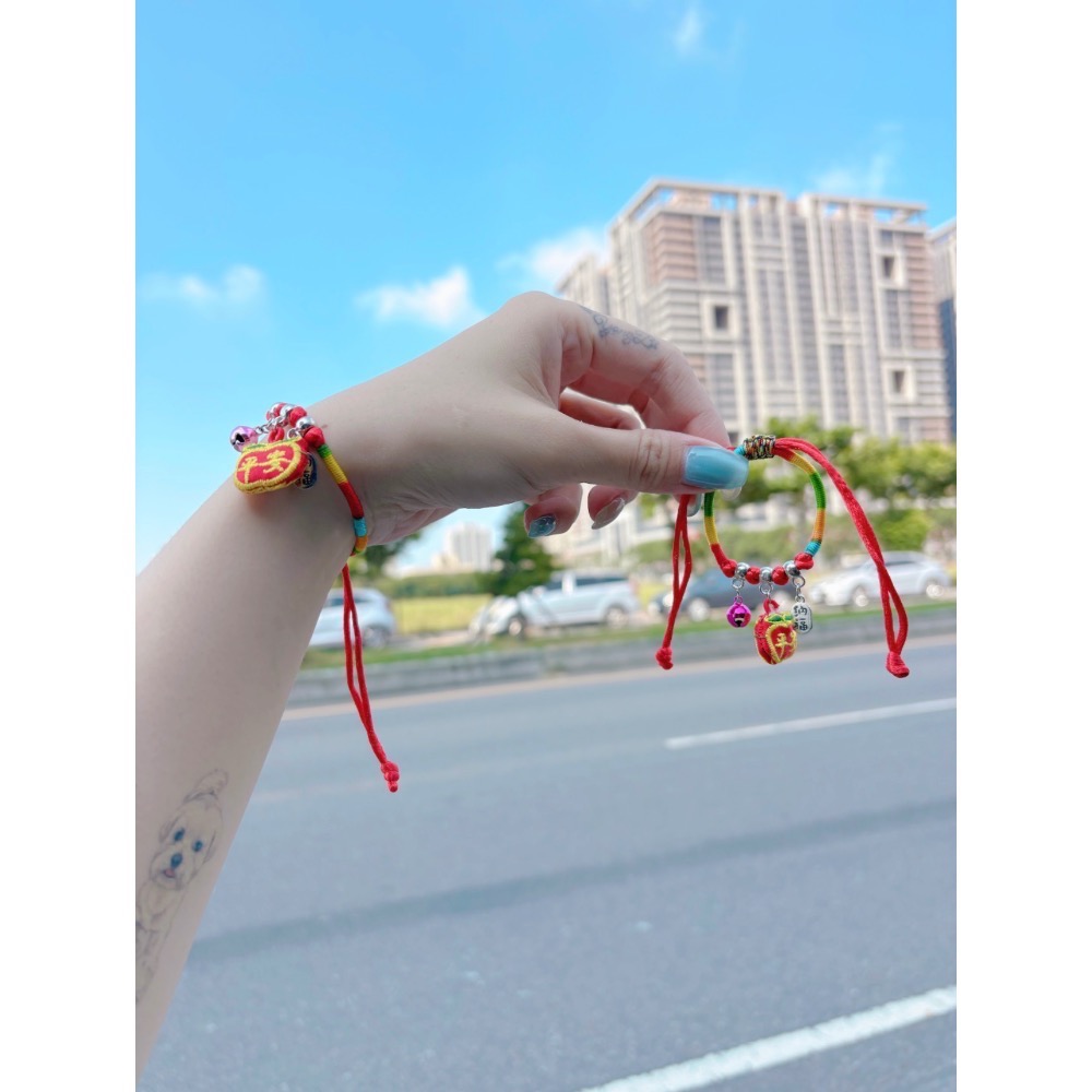 𝓨𝓪𝓷𝓰𝓑𝓲🕊️【保平安五彩繩】大人小孩皆可戴 五彩手繩 平安手鍊 可調大小 Y974-細節圖9