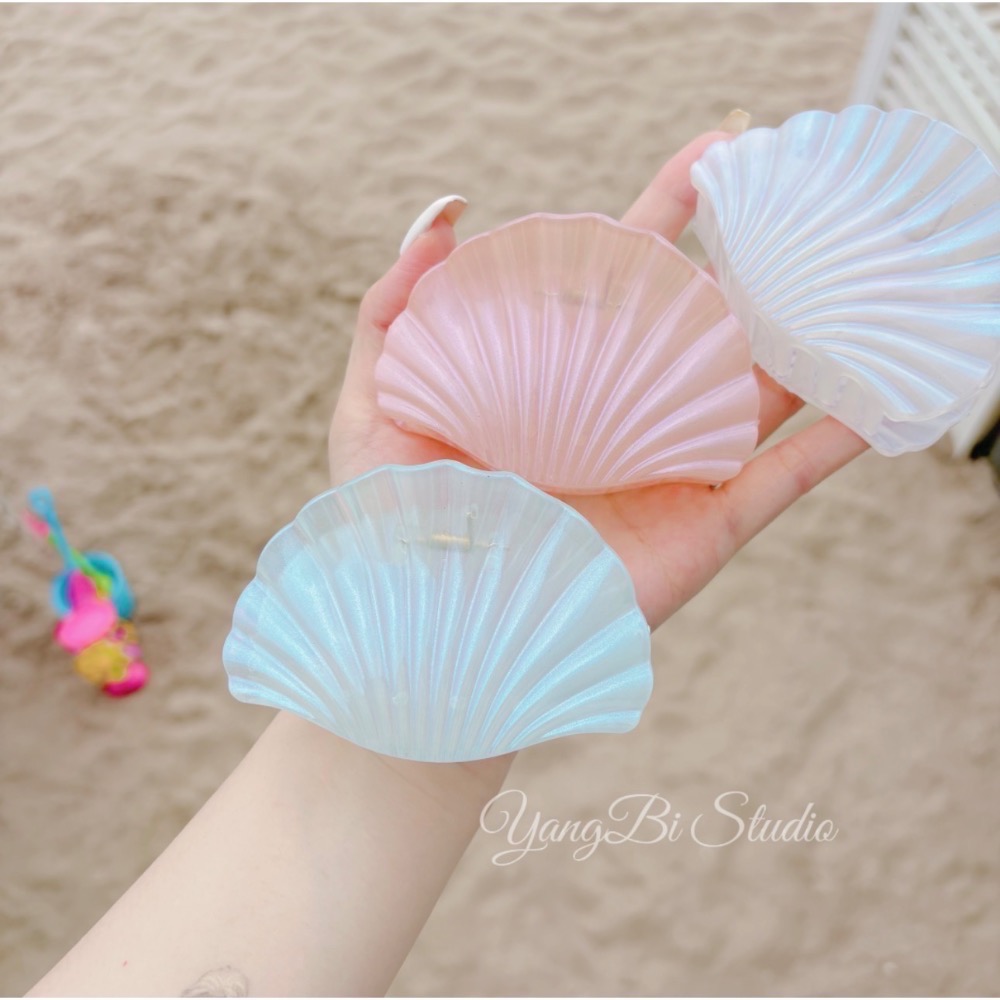 𝓨𝓪𝓷𝓰𝓑𝓲🕊️正韓🇰🇷人魚姬光浮光系列貝殼鯊魚夾 V522-細節圖9