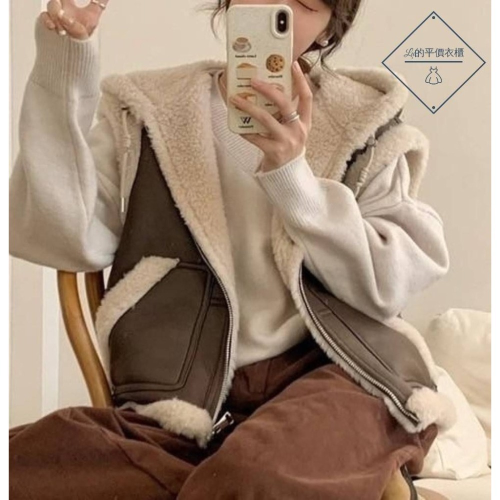 🌿Lu的平價衣櫃🌿🌸現貨71289✔️韓系率性質感百搭甜美拼色連帽口袋麂皮羊羔毛背心-細節圖2