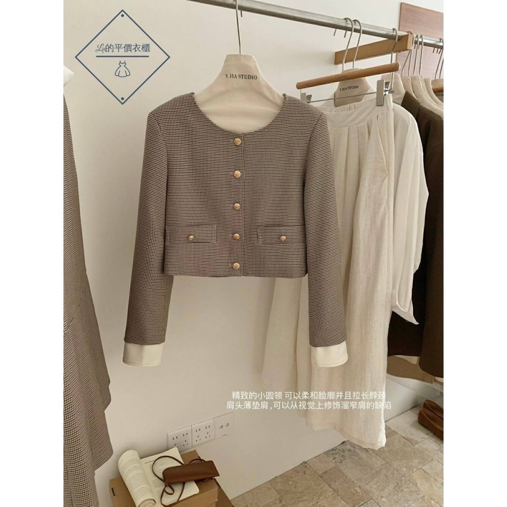 🌿Lu的平價衣櫃🌿現貨✔韓系質感🇰🇷Y.JIA小香風格紋外套+撞色領百褶連衣裙套裝#學院風#小香風#百褶裙#套裝-細節圖4