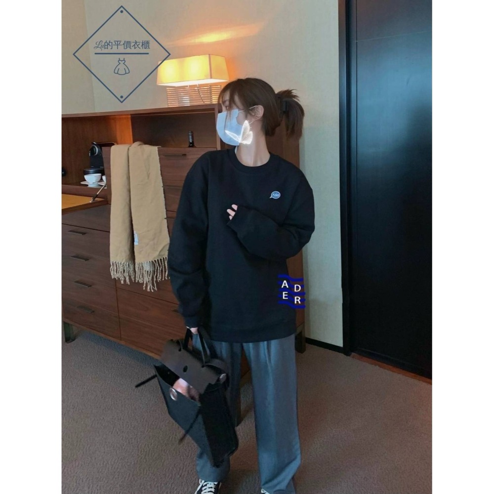 🌿Lu的平價衣櫃🌿現貨H1502✔️韓系簡約休閒刺繡小圖俏皮長袖大學Tee#衛衣#百搭#休閒#簡約#大學T#減齡-細節圖4