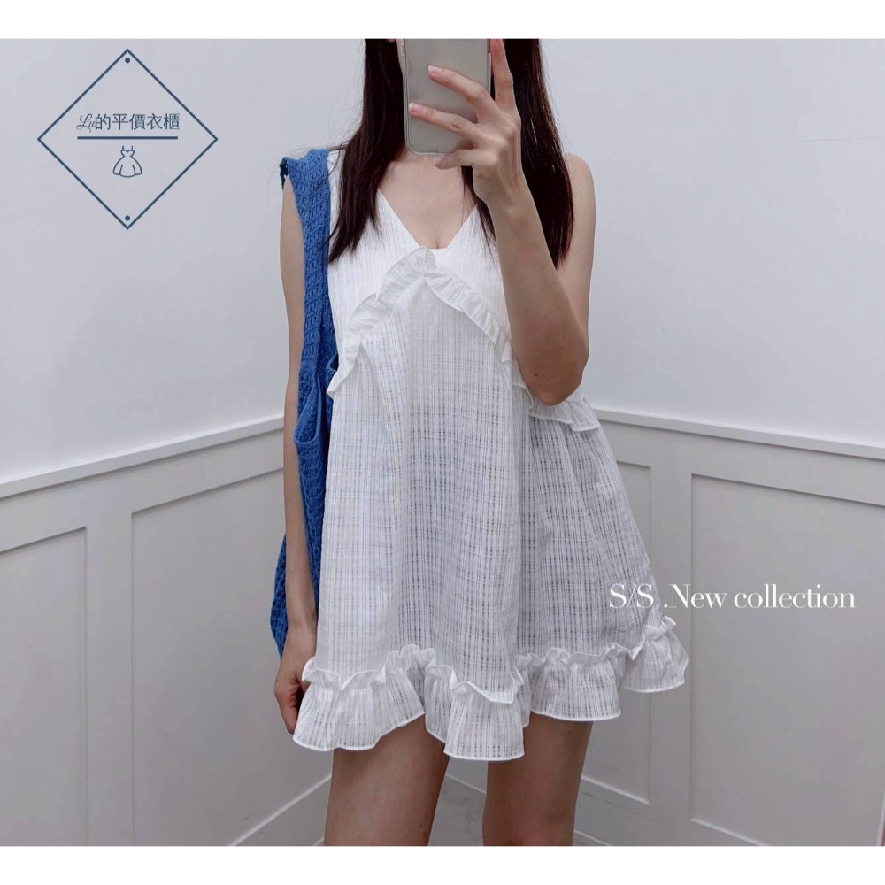 🌿Lu的平價衣櫃🌿🌸現貨38950e3✔️韓國同款🇰🇷甜美感V領荷葉邊造型短洋裝#甜美#荷葉邊#無袖#短洋-細節圖2