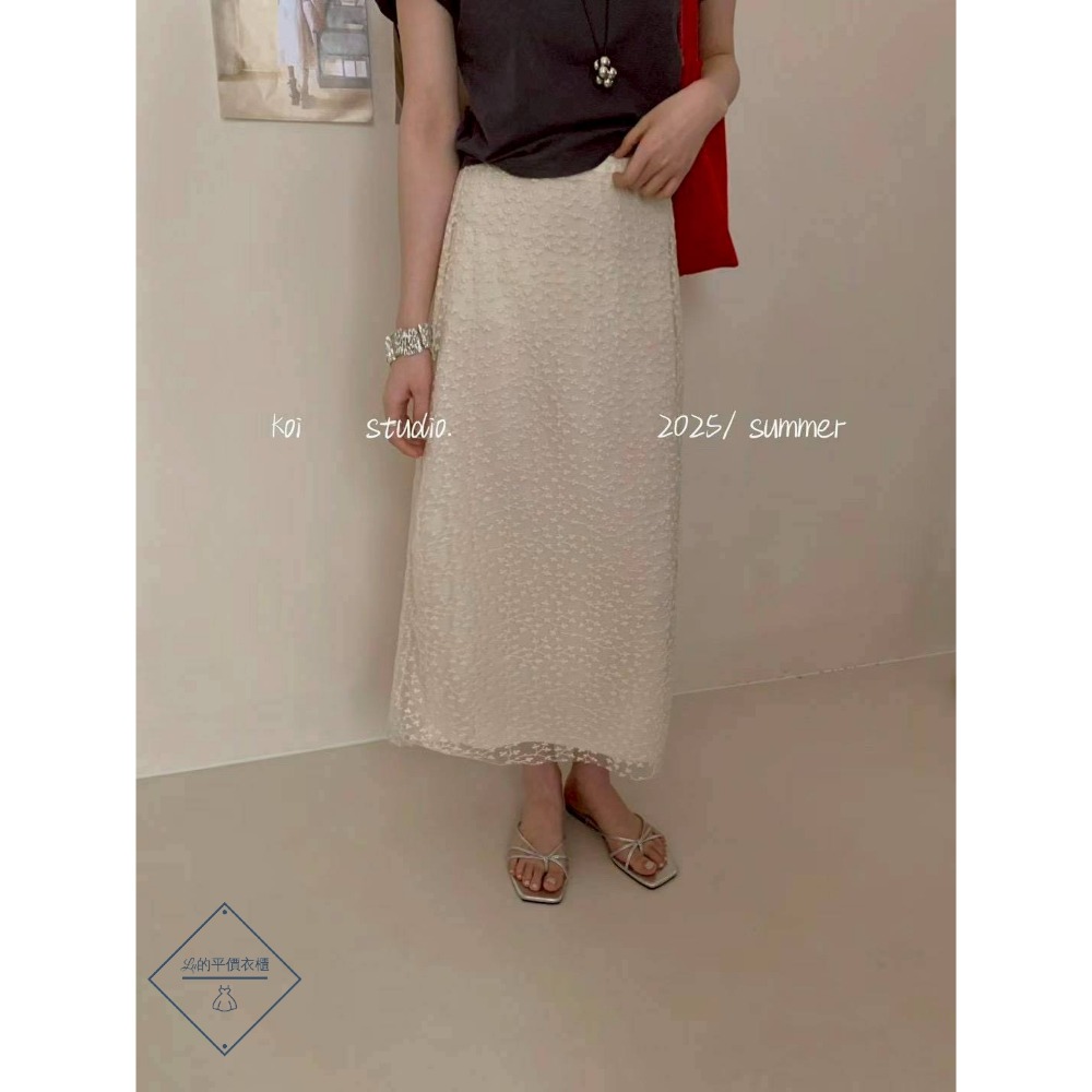 🌿Lu的平價衣櫃🌿🌸現貨1836-24✔️日系氣質質感繡花透紗直筒長裙#半身裙#後開叉#紗裙#甜美#日系#直筒裙-細節圖3