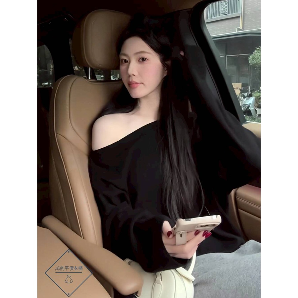 🌿Lu的平價衣櫃🌿🌸現貨A02-05-W7069-23✔️韓系質感家🇰🇷WGWE韓系慵懶風氣質露肩針織衫#上衣-細節圖3