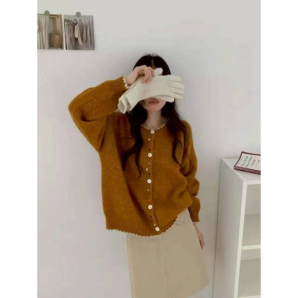 🌿Lu的平價衣櫃🌿🌸現貨L59261-23✔️韓系溫柔百搭鬆軟毛絨絨彩色扣針織開襟衫#針織外套#開扣外套#甜美溫柔-細節圖3