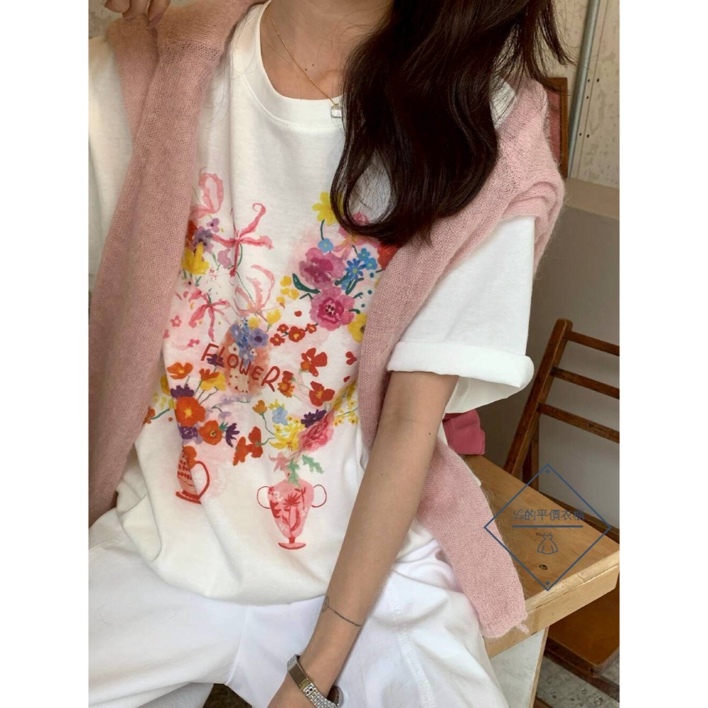🌿Lu的平價衣櫃🌿🌸現貨03-10135-23✔️韓系質感檸檬家🍋THE LIMON莫奈花園印花寬鬆短袖T-細節圖5