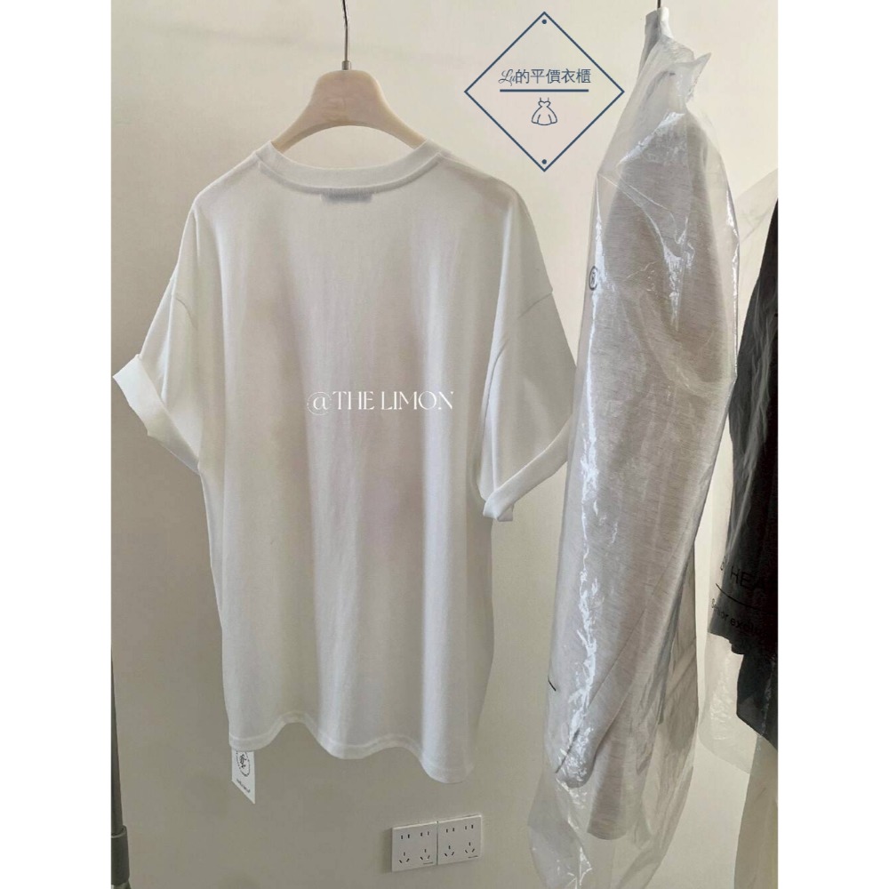 🌿Lu的平價衣櫃🌿🌸現貨03-10135-23✔️韓系質感檸檬家🍋THE LIMON莫奈花園印花寬鬆短袖T-細節圖7