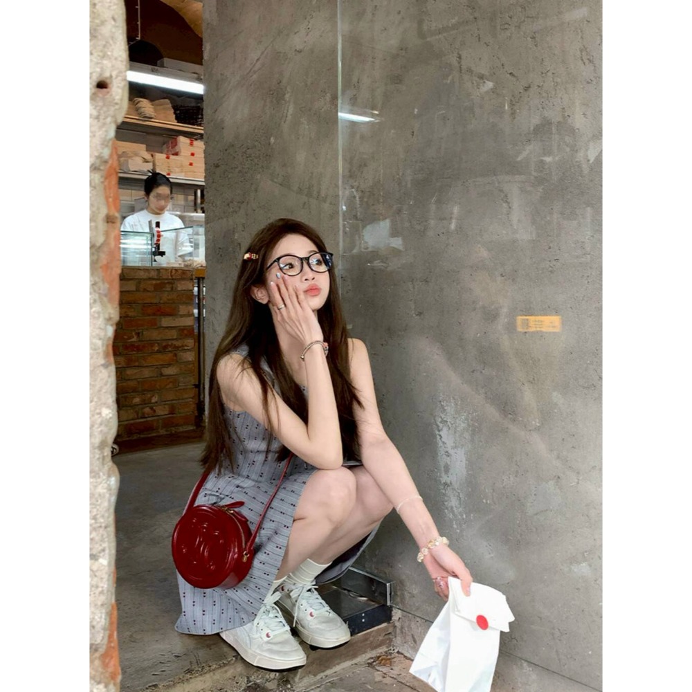 🌿Lu的平價衣櫃🌿🌸現貨3351-38✔️韓系質感家🇰🇷法式氣質小桃心♠A字背心洋#洋裝#短洋-細節圖7