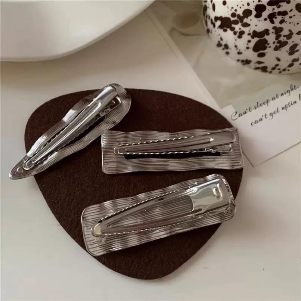 【老闆的娘】高雄現貨 隔日出  不規則幾何金屬鴨嘴夾 歐美個性女瀏海夾 高質感合金橢圓髮夾 水滴夾 碎髮夾髮飾-細節圖8