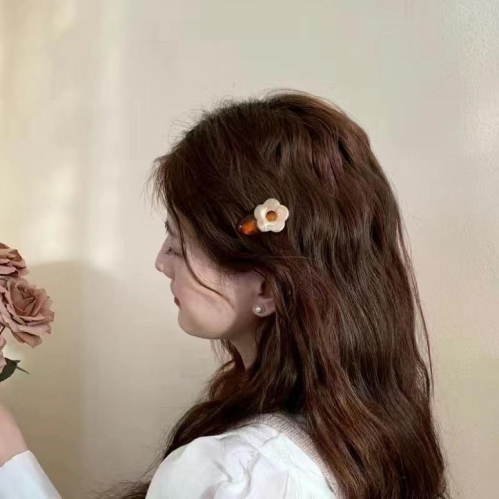 【老闆的娘】高雄現貨 韓系溫柔可愛花朵鴨嘴夾 甜美果凍色小花邊夾 女瀏海夾 碎髮夾 造型髮夾 粉色小夾子 髮飾-細節圖8
