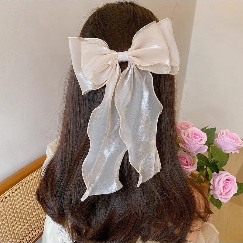 【老闆的娘】高雄現貨 隔日出 韓版超仙人魚姬雪紡超大蝴蝶結彈簧夾 雪白氣質飄帶頭頂夾 頭飾 亮面紡紗 甜美可愛 髮飾-細節圖8