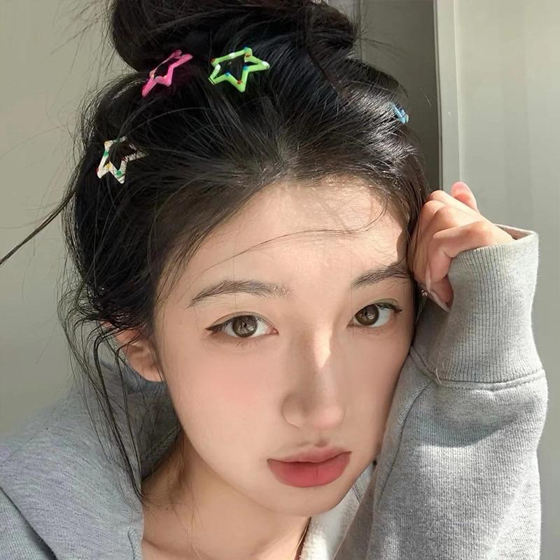 【老闆的娘】高雄現貨 隔日出 彩色滴釉波點星星髮夾 多巴胺 五角星 甜酷風 兒童髮夾 星星bb夾 碎髮夾 瀏海夾 髮飾-細節圖2