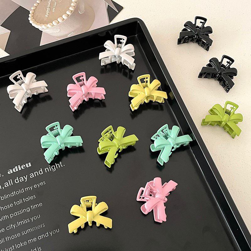【老闆的娘】高雄現貨 隔日出 韓版甜美彩色蝴蝶結金屬小抓夾 busanin同款 公主頭 迷你抓夾 碎髮夾 女瀏海夾 髮飾-細節圖8