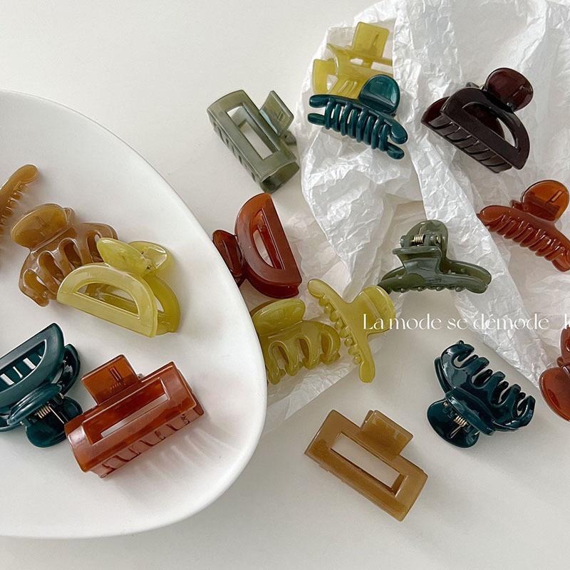 【老闆的娘】高雄現貨 琥珀色瀏海抓夾 韓系幾何一字夾 頭頂夾 半圓形造型夾 長方髮夾 女生髮夾 髮飾-細節圖5