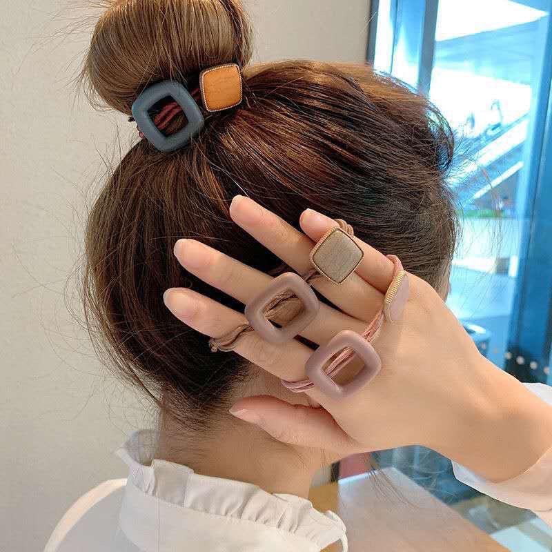 [老闆的娘] 台灣現貨 韓版氣質簡約小香 莫蘭迪色鏤空方塊高彈力髮圈 扎馬尾 髮繩 包頭橡皮圈 髮繩 造型髮束 髮飾-細節圖7