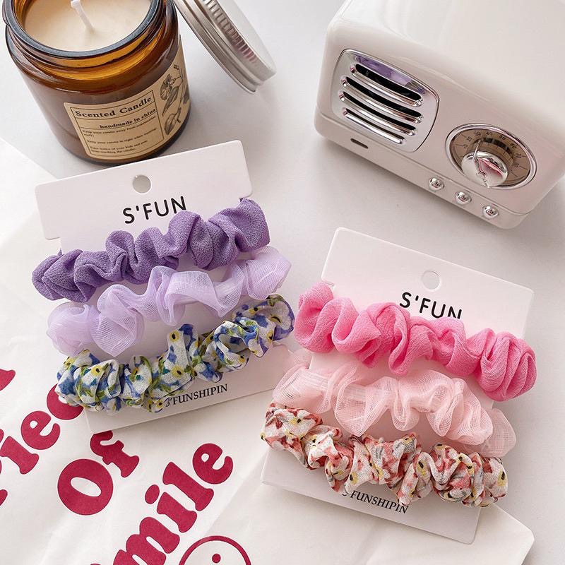 【老闆的娘】高雄現貨 隔日出 法式甜美小碎花雪紡褶皺大腸圈三件組 韓版簡約夏日百搭髮圈 包頭造型圈 綁馬尾 髮飾-細節圖9