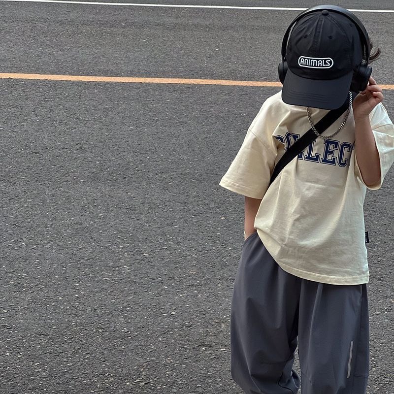 前字母背後貼布挺版上衣-細節圖3