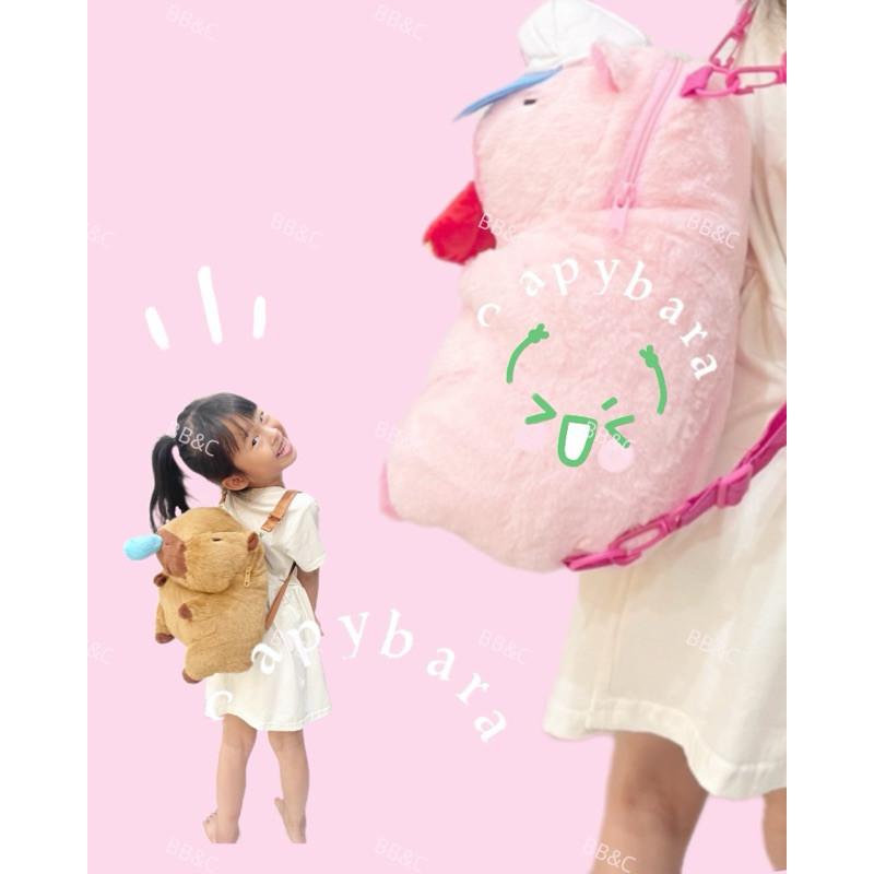 【台灣出貨】學生可愛包包/卡皮巴拉 後背包/水豚君 側背包/可愛毛絨 手提包/水豚君娃娃男女通用大容量包包/交換禮物-細節圖6
