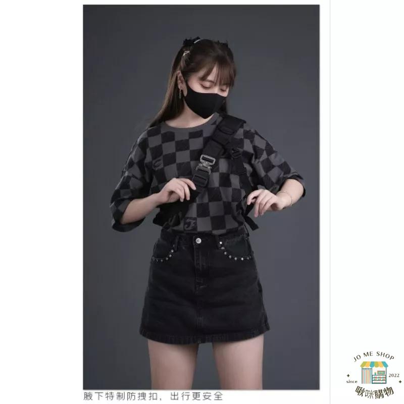 新品 現貨🏍官方授權正版 Kamen Rider 假面騎士 W 單肩包 假面騎士 雙騎印象 多層收納 斜背包 郵差包-細節圖6