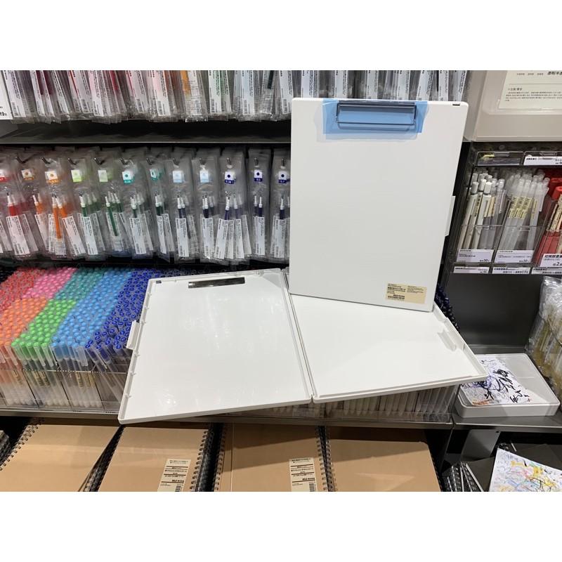 MUJI 無印良品 A4 壓克力板夾 附夾板收納盒 事務用品 文具 《KJHB9955》-細節圖2