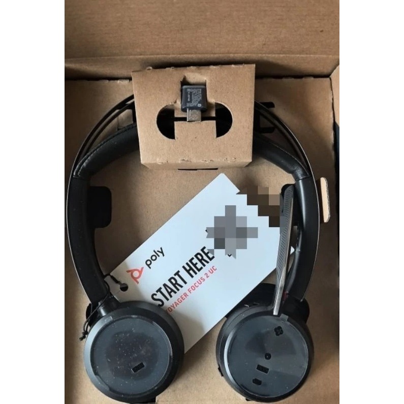 全新原廠貨 二年保固 Poly Voyager Focus2 UC 主動降噪藍芽耳機 配BT700接收器 電腦／手機雙用-細節圖4