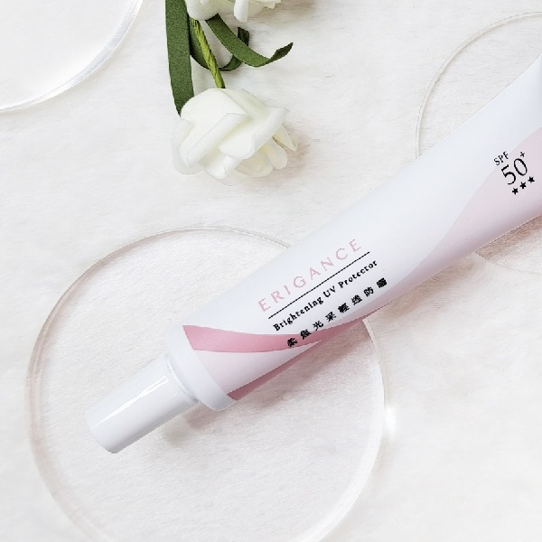 柔焦光采輕透防曬 Brightening UV Protector SPF 50+★★★-細節圖2