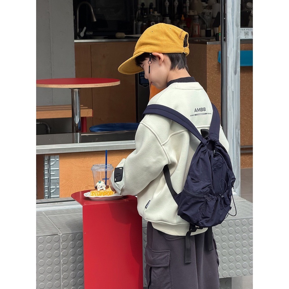 Ambb.kids 秋冬兒童酷炫字母奧粒絨衛衣-細節圖5