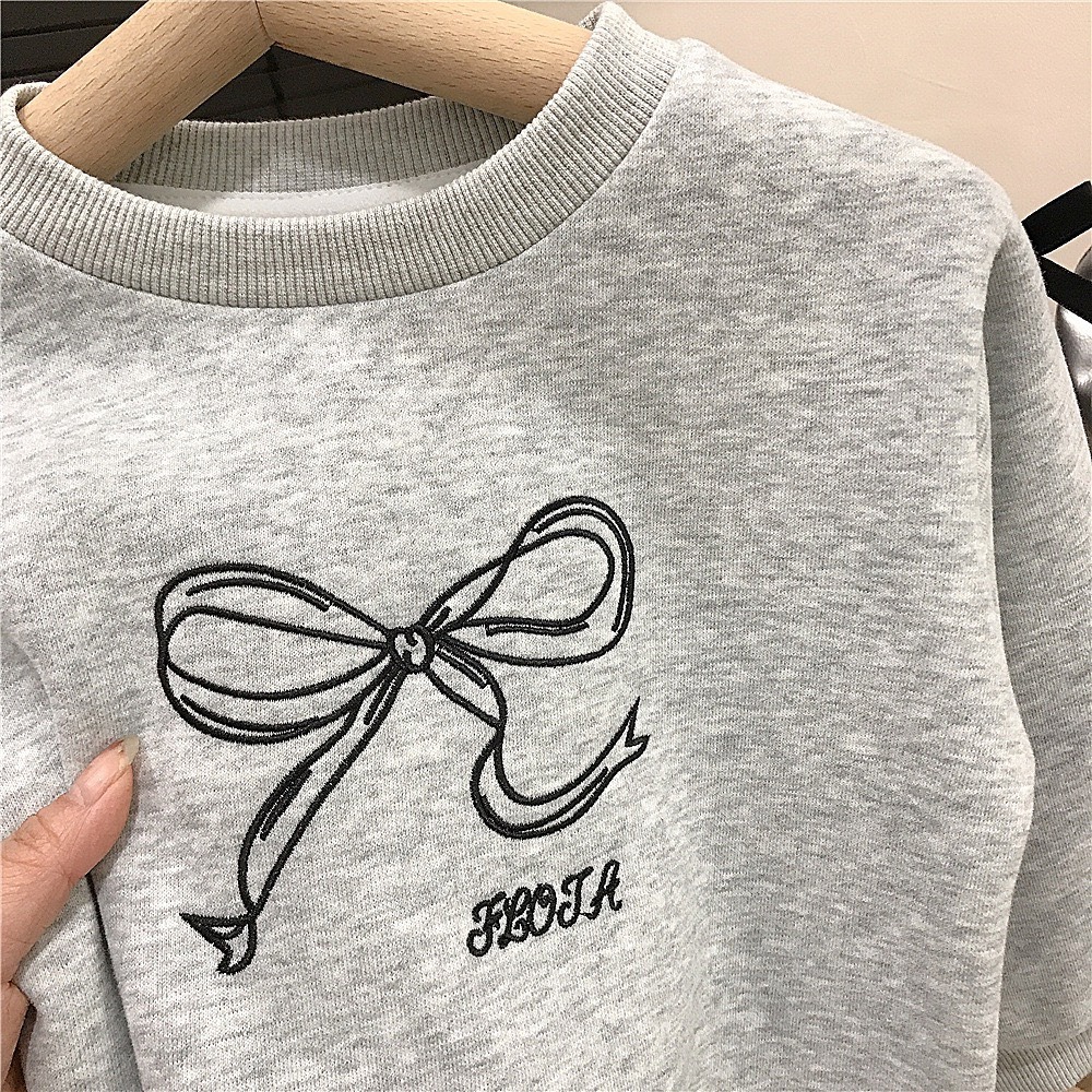 GMK女童短款蝴蝶結衛衣/黑色百褶裙-細節圖6