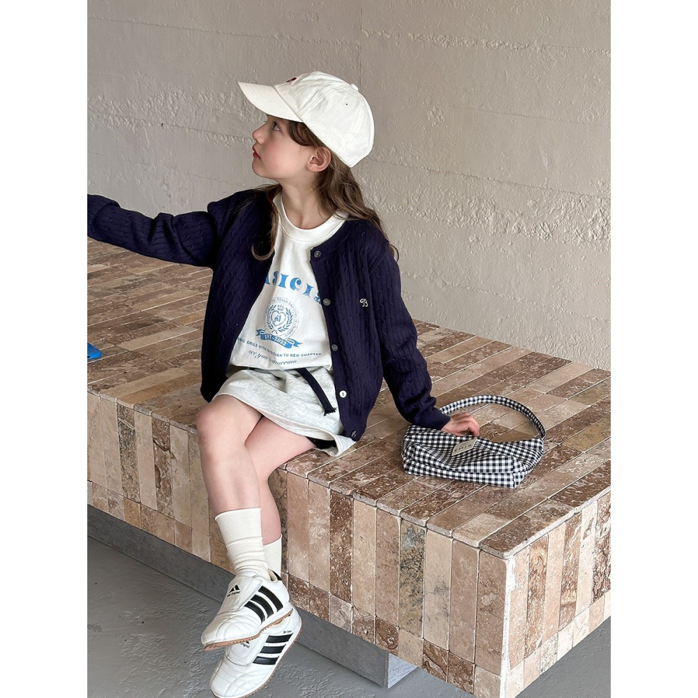 Ambb.kids 女童春季麻花刺繡針織外套-細節圖2