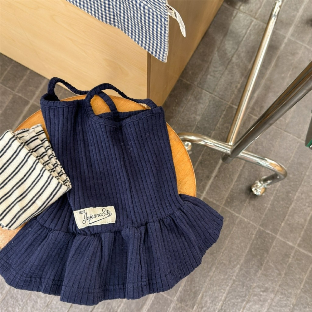 女童春季韓版細肩坑條吊帶衫-細節圖7