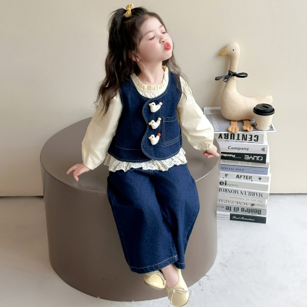 女童春季韓系小鴨牛仔三件套裝-細節圖3
