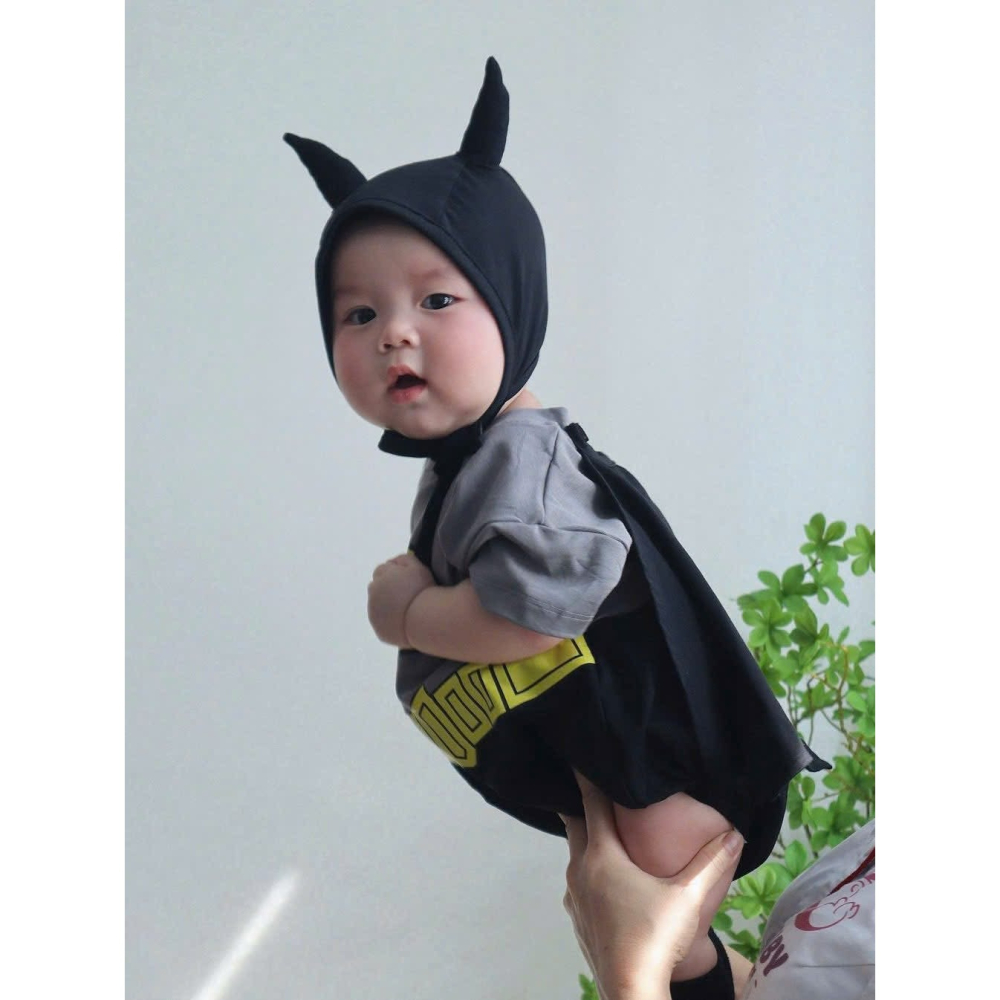 蝙蝠寶寶🦇英勇出擊造型包屁衣套裝(含帽子襪子)-細節圖2
