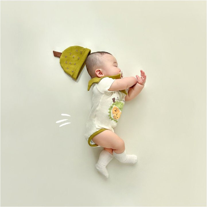 Tommy＇s gifts 寶寶INS款榴槤造型包屁衣(含帽子)-細節圖5