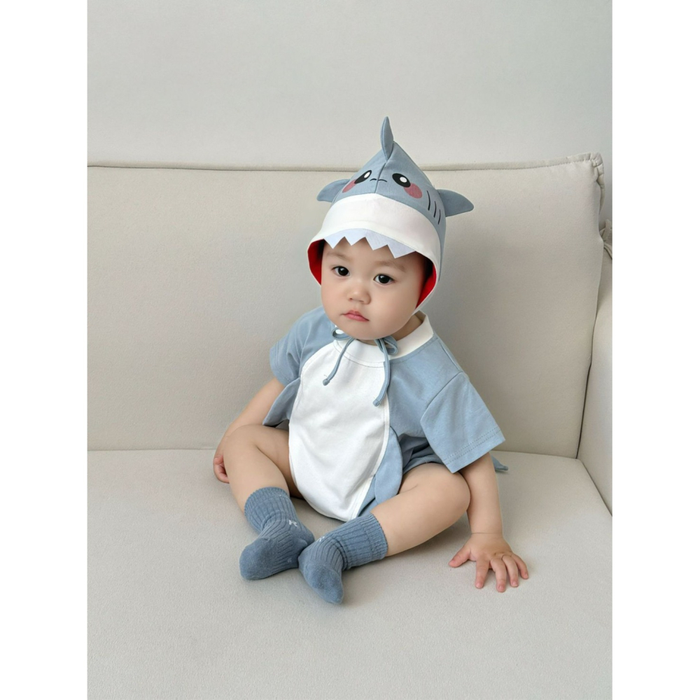 Tommy＇s gifts 寶寶INS款鯊魚造型包屁衣(含帽子)-細節圖5