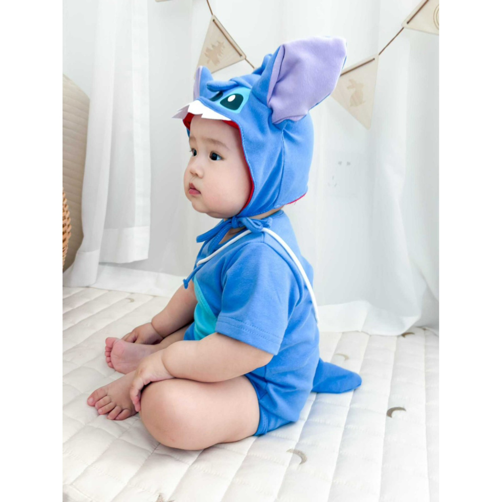 Tommy＇s gifts 寶寶INS款史迪奇造型包屁衣(含帽子)-細節圖3