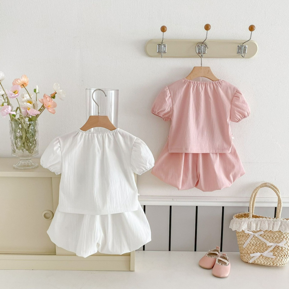 Angou中小童韓版女童蝴蝶結T恤＋花苞短褲套裝-細節圖2