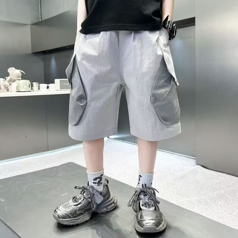 男中大童機能拼接大口袋短褲-細節圖2