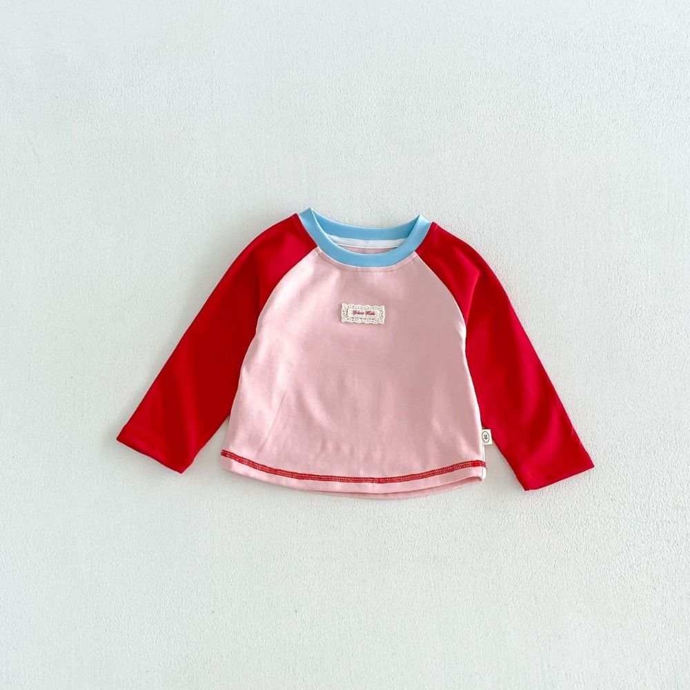 粉衣紅袖