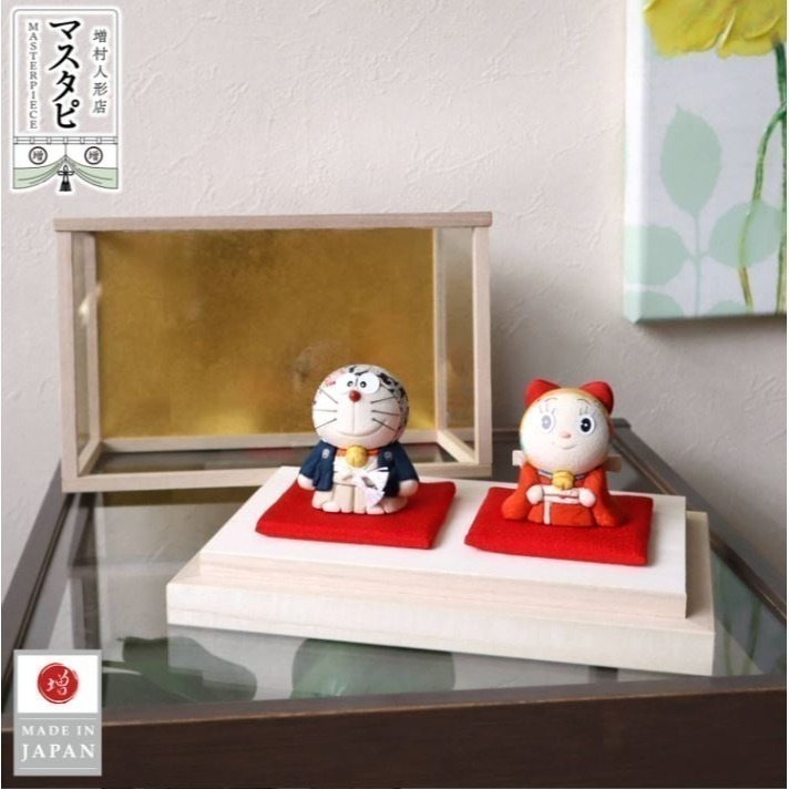國寶大師幸一光 哆啦A夢/哆啦美江戶木目込人形 (日本傳統工藝/限量收藏/頂級入厝祝賀禮/附專屬玻璃防塵框)-細節圖2