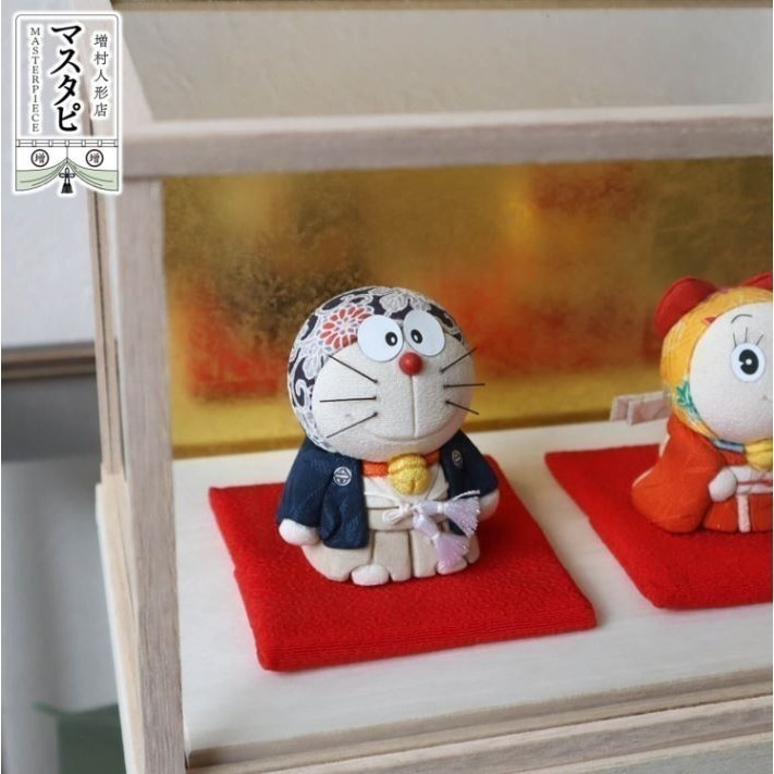 國寶大師幸一光 哆啦A夢/哆啦美江戶木目込人形 (日本傳統工藝/限量收藏/頂級入厝祝賀禮/附專屬玻璃防塵框)-細節圖5